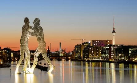 Molecule Men auf der Spree