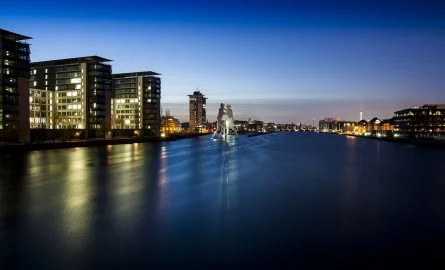 Bootstour in Berlin bei Nacht