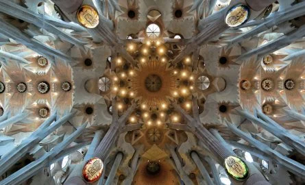 Sagrada Familie innen