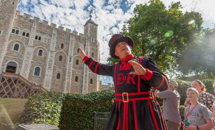 Tower of London: Tour mit einem Beefeater