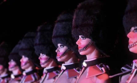 Crazy Horse Cabaret Paris