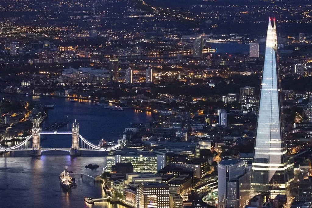 The Shard bei Nacht
